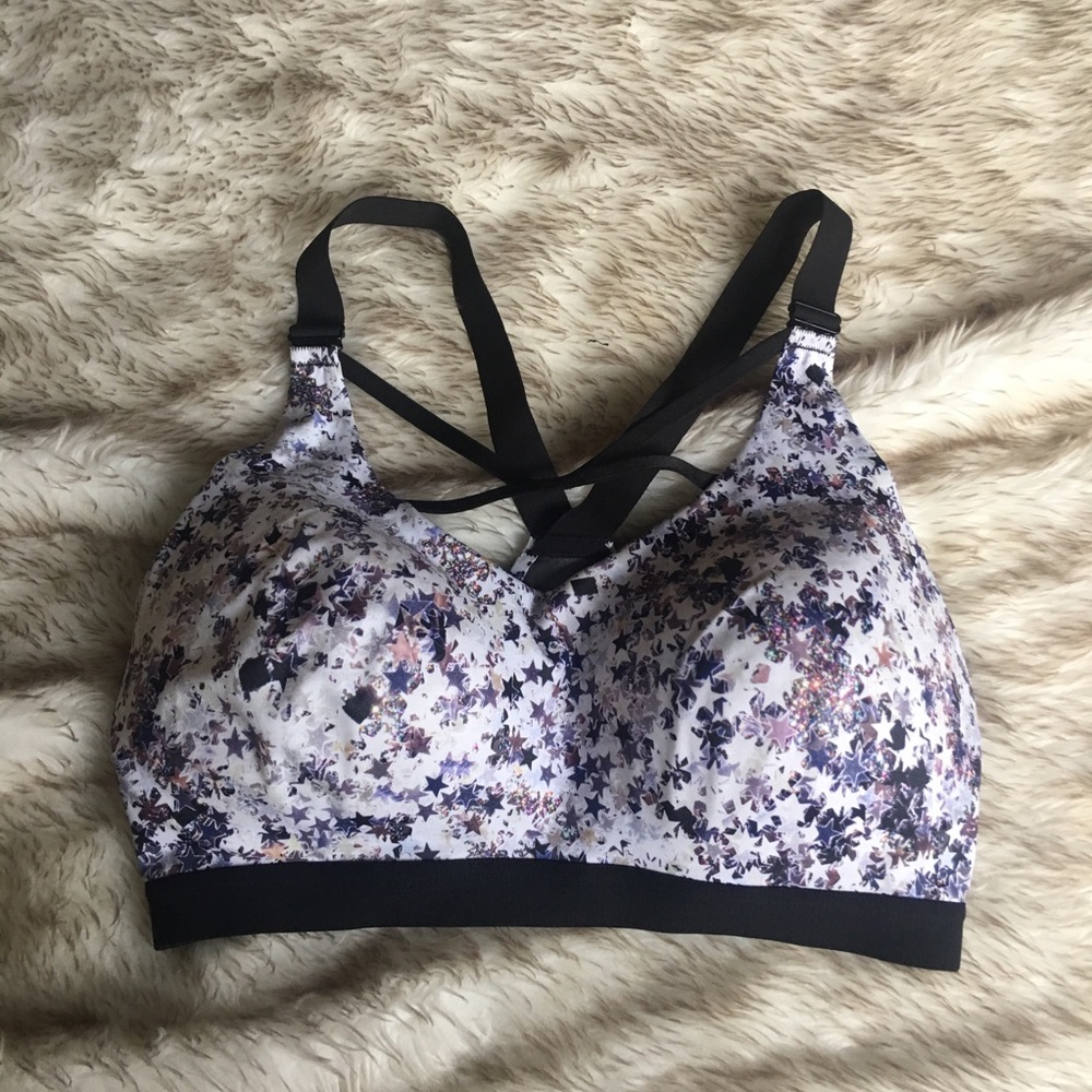 Victoria Sport sports bra